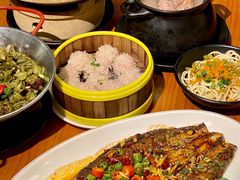 -莲餐厅·湖北菜·潜江小龙虾店(愚园路店)