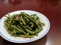-茅台镇网红溶洞餐厅·茅帮菜馆