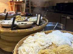 -广州万富希尔顿酒店·感趣自助餐厅·金秋蟹宴生蚝海鲜刺身