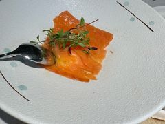 三文鱼温泉蛋配鱼子-Solo(衡山路店)