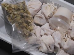 -金陵老丁家馄饨(新街口店)