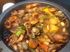 -多嘴超级肉蟹煲(中街恒隆故宫店)