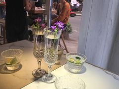 -茶是一枝花泡茶店