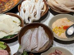 -老石黑山羊毛驴肉火锅(金凯广场店)