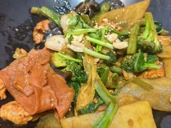 -醉人椒麻辣香锅(上地华联店)