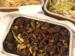-佬麻雀·新湘菜(珠海金发购物中心店)