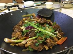 牛仔骨炒鸡-渔文乐农庄