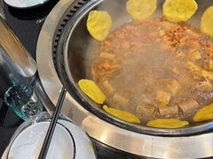 -三里屯土灶炖公鸡地锅鸡(江东店)