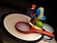 -穹六人间 people 6(岳阳路店)