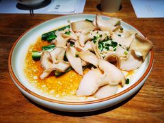 秋葵浸螺片-宋小谨·泉州菜(西沙湾店)