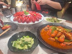 -沪小胖·小龙虾·蓝龙王(八佰伴店)