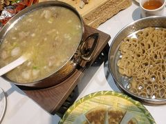 -十二毡房蒙餐·蒙古包