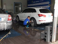 -喜憨儿洗车中心(梅林店)