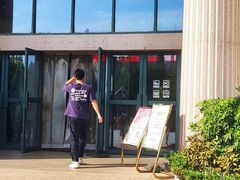 -新华书店(学府大道店)