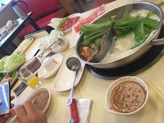 -彤德莱火锅(果园路店)
