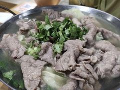 -肖四女乐山跷脚牛肉(南汇大学城生活广场店)