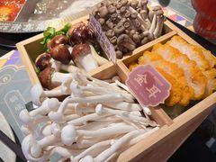 -廖掌柜·重庆鲜货火锅(上海首店)