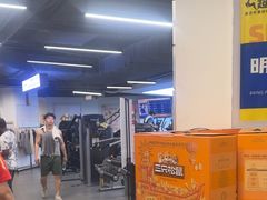 -超鹿运动(达信大厦店)