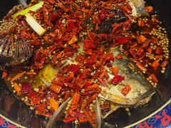 -何师傅美蛙鱼头(汉街店)