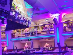 -巴特餐饮6加1音乐餐吧·新疆菜