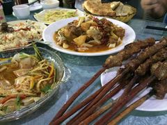 新疆大厦玻璃屋-巴扎美食·新疆菜·西域歌舞表演餐厅(新疆大厦店)