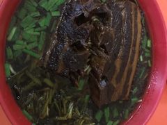 -小龙大肉面馆