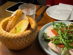 -Golden Lily河内巴黎法越料理餐厅(建国西路店)