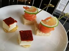 -唐拉雅秀酒店-西锦汇空中BBQ·思创餐厅