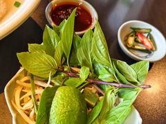 -大头虾越式风味餐厅(光明广场店)