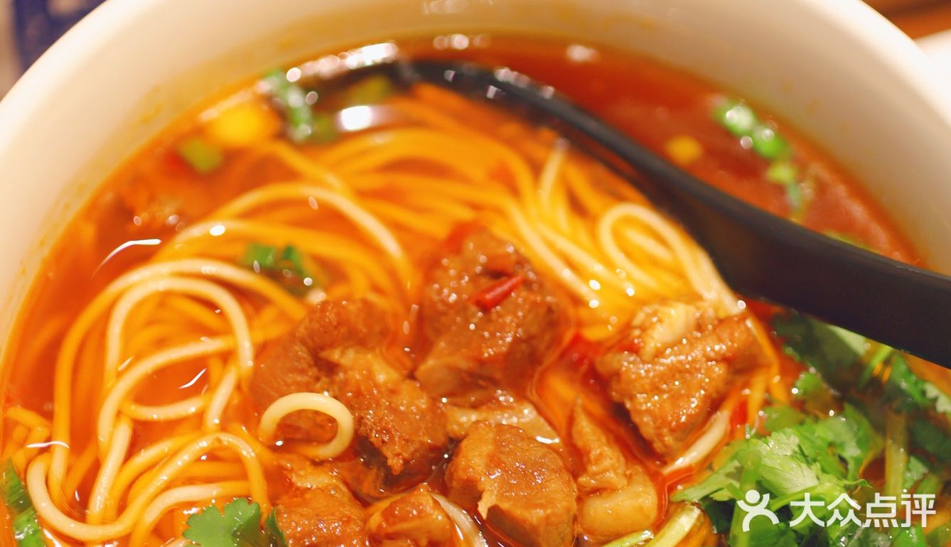 魔都舌尖上的面食🍜一家可以吃饭的“图书馆”