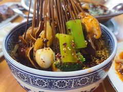 -大众跷脚牛肉馆·非遗传承单位(峨眉山店)