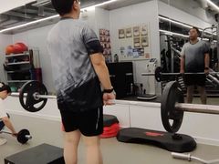 -乐刻运动健身(南山西丽366大街店)