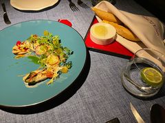 -弦月窗LUNETTE BY AMANDA(复兴路店)