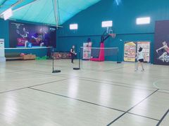 -佰德观岚记羽毛球馆