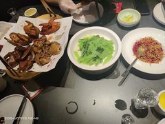 -鸽子侯·家宴·平价海鲜(市图书馆店)