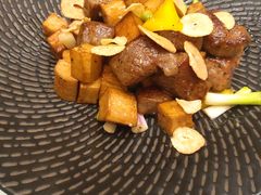 一口雪花肥牛炒杏鲍菇-御彩酒家(东风东路店)