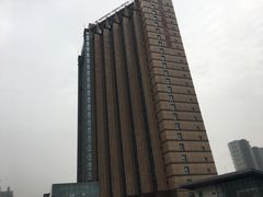 -杭州海外海皇冠大酒店