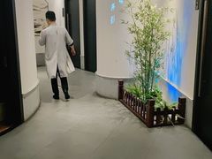 -荷塘秋月·本帮江浙菜(国权路店)