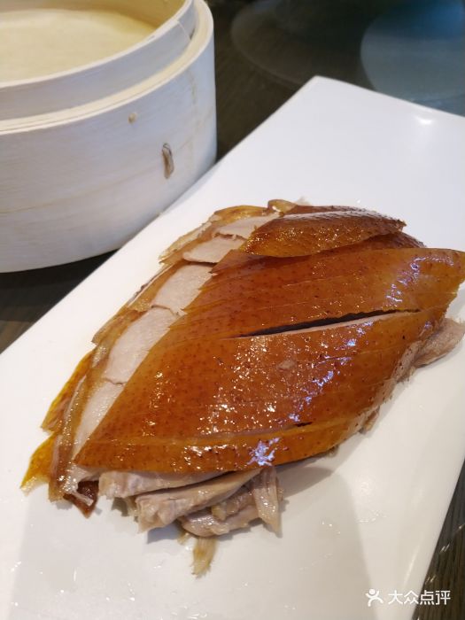 小大董(luone凯德店)半只烤鸭图片