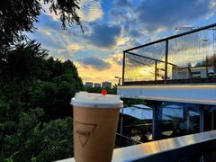 -Manner Coffee(徐汇滨江店)