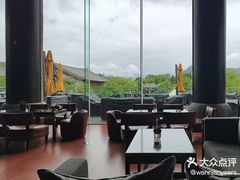 -时光吧·大堂吧·丽江和府洲际度假酒店