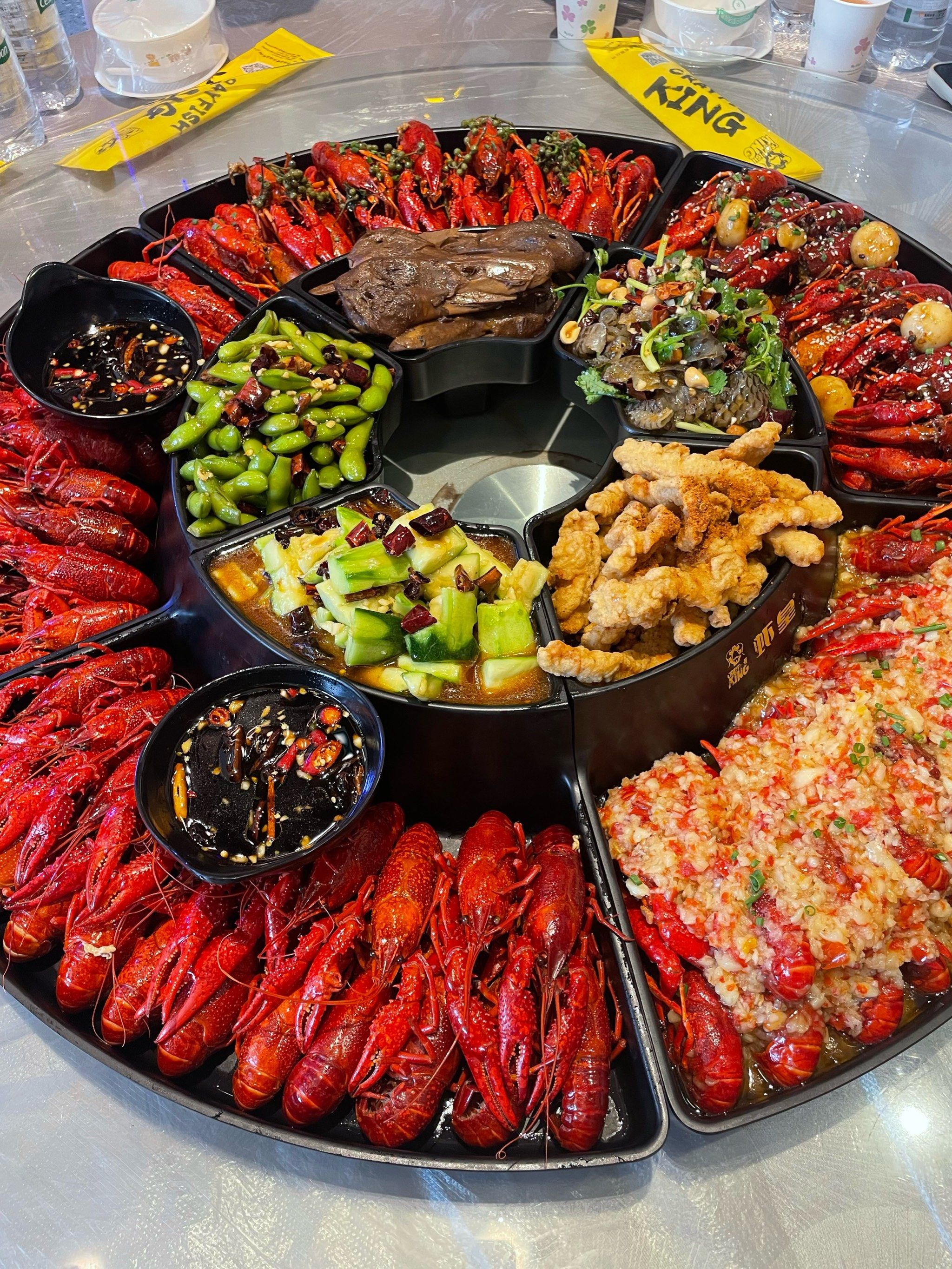 小龙虾拼盘,谁敢来一战?