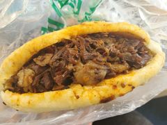 大火烧夹牛肉-老回回烩面馆(左家庄店)