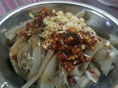 纳西凉粉皮-阿婆情腊排骨火锅(金虹路店)