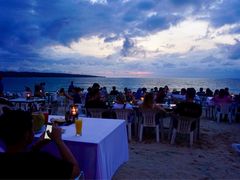 -金巴兰海滩烛光bbq