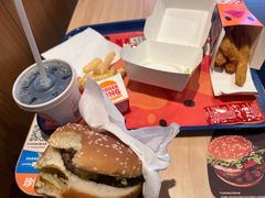 -汉堡王(上海缤谷一期店)