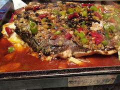 -里岛烤鱼(东港凯虹广场店)