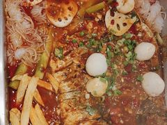 -三江源活鱼现烤(维多利摩尔城店)