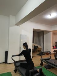 -吾之瑜生瑜伽普拉提学院