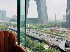 -福楼毕斯罗F Bistronome(国贸商城约会地标景观店)